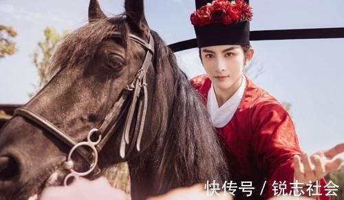 茱萸$真·花美男|穿汉服还要在头上戴花,本以为会奇怪,但被惊艳到了