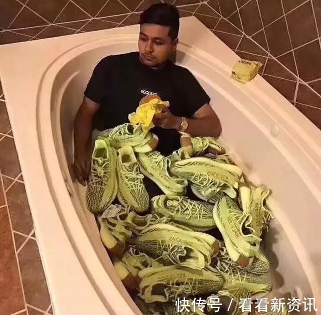 鞋款 纽约独角兽! 阿迪新鞋另藏玄机在鞋底!纽约独角兽! 阿迪新鞋另藏玄机在鞋底!