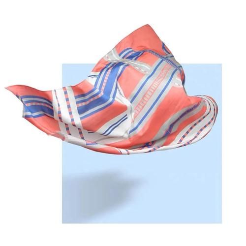 大寒时节的颈间风度——从纳芙蒂蒂王后开启的围巾简史