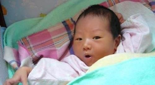 产妇|坐月子期间,产妇尽量别见“这3类人”,对自己和宝宝都好!