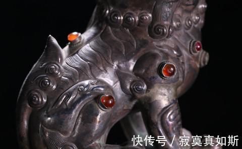 摆件","m":"8669d76f9154cbc26ff7d9ab39ec8ad6b210134","nlabel":"stat_3052346204:zm.news.so.com:5bCG54Of54Sa5pWj,pageType_zmt,glevel_3","ntag":"tculture;sculture_文化;kart_1:木雕;call_P:全类:纹饰:雕刻;cart_P:全类:纹饰:雕