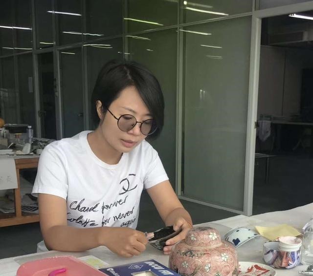 文物|想读考古学的金融学霸在博物馆修文物,她这样理解传承……