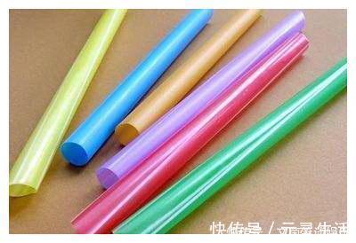 盆栽|从养花高手那儿偷学两个小方法,我彻底解决了盆栽土壤板结