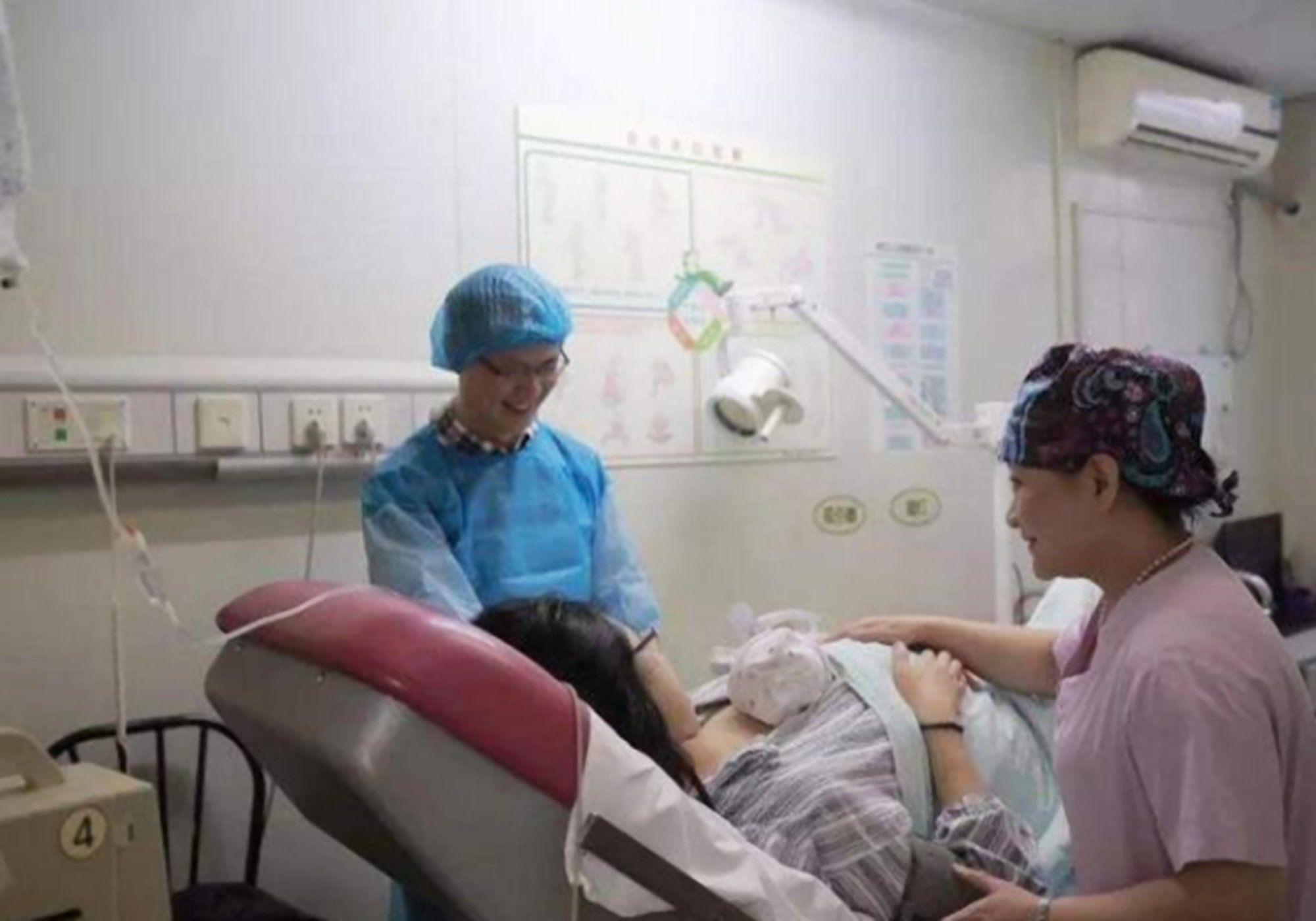 分娩室|同样是顺产分娩,为啥有人快有人慢?产程长短和三方面有关系