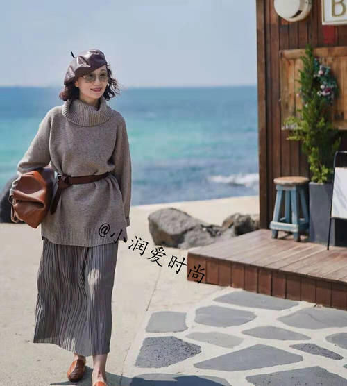 三木妈妈又把优衣库穿高级，7套早春搭配，妈妈们照穿优雅不重复