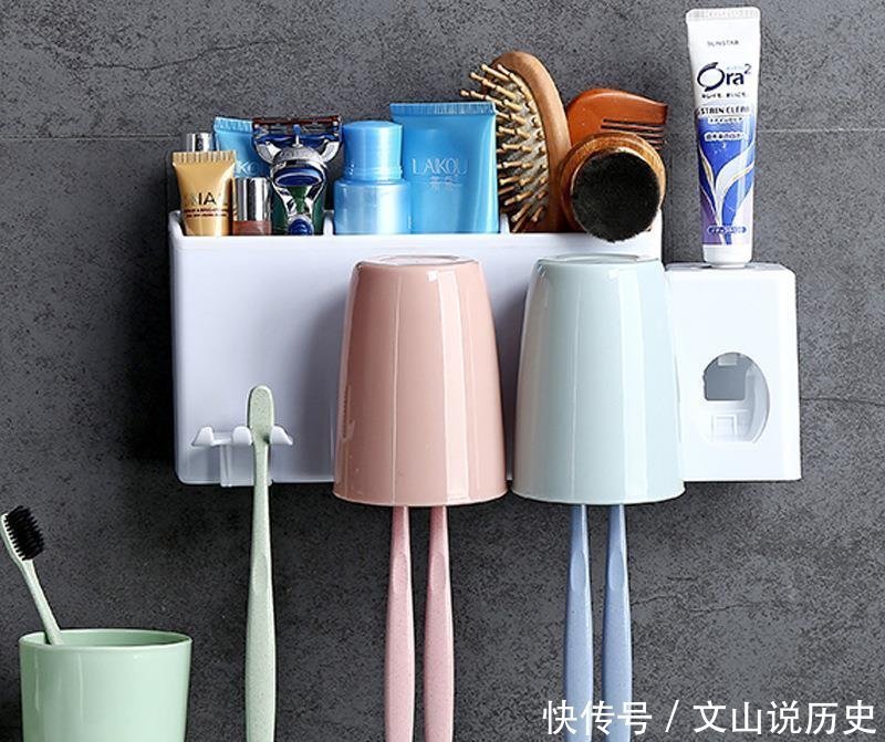 收纳|等我交了房，洗衣机坚决不放阳台，晾衣杆也不要，学下面，真高级