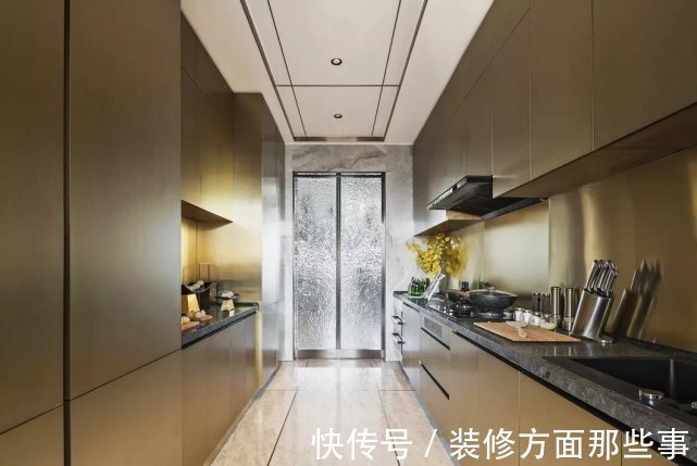 四居室|147平中式四居室,你看卧室牡丹花仙鹤背景墙俗气吗