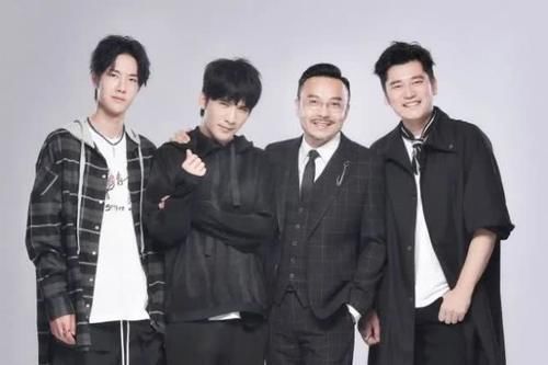 肖戰粉絲|肖戰事件中的“主角”王一博“毫發無傷”，沒被牽扯進去就對了