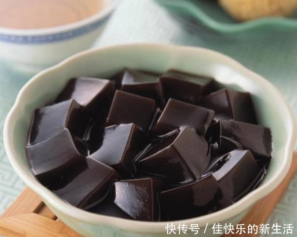 冰糖葫芦|外国人最喜欢的15种中式甜点,你最喜欢哪个