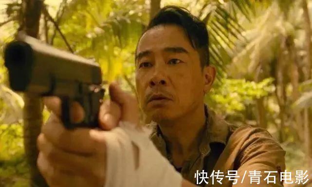 边抽烟边加油、豆瓣掉到仅剩3分，陈小春新片怎么又刷低下限了？