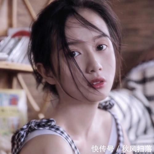 死皮|初中生想变薄嘴唇,一定要戒掉的3种“恶习”,小心香肠嘴没人爱