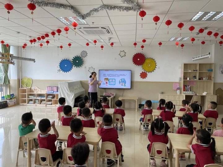 新学期|新起点 爱相约，天桥区花语馨苑幼儿园开学纪实