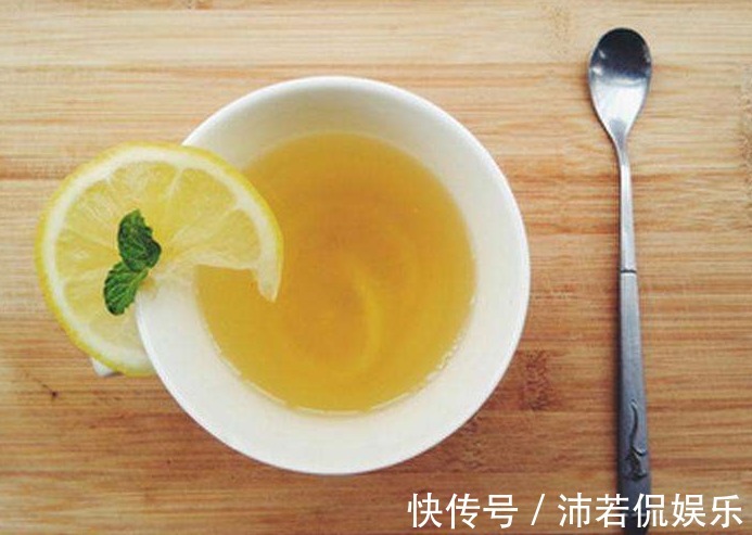 睡眠质量|常喝蜂蜜好处多，早上喝还是“晚上喝”很多人都在犯错