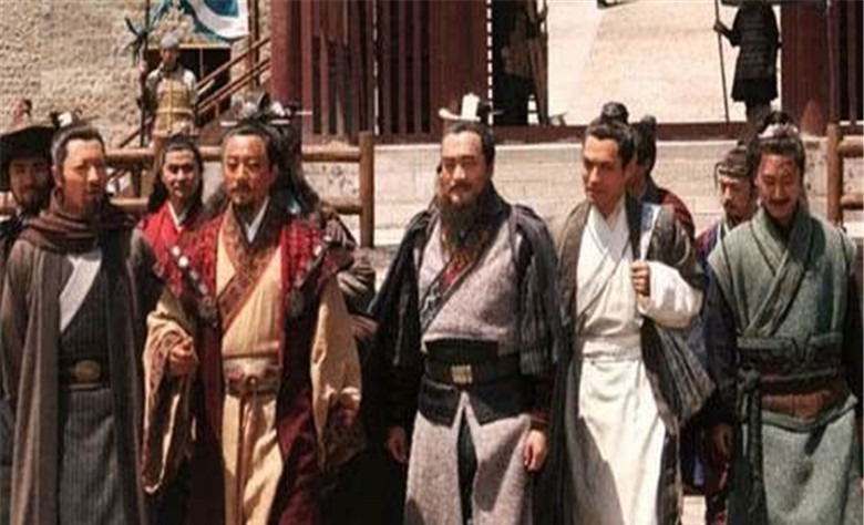 牺牲|宋江牺牲70多个兄弟,换来个楚州安抚使,这官到底有多大?