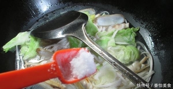 圆白菜|它是天然的“消炎药”,浑身都是宝,常吃体格好,小病不缠身!