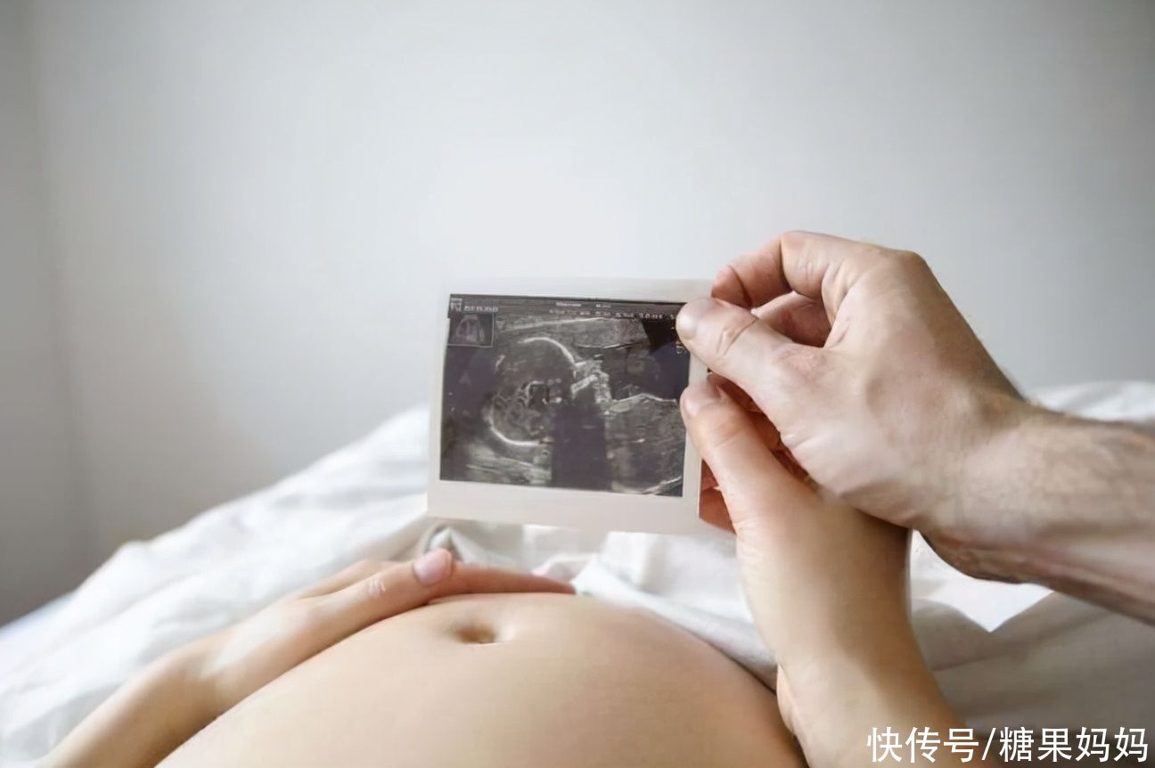 吴女士|孕肚只有右侧比较硬，是因为怀了女宝？准妈妈需了解真实原因