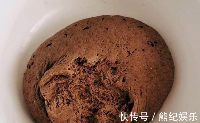 牙口|奶奶拿“它”当主食，83岁眼不花耳不聋，腿脚硬朗，一口气上三楼