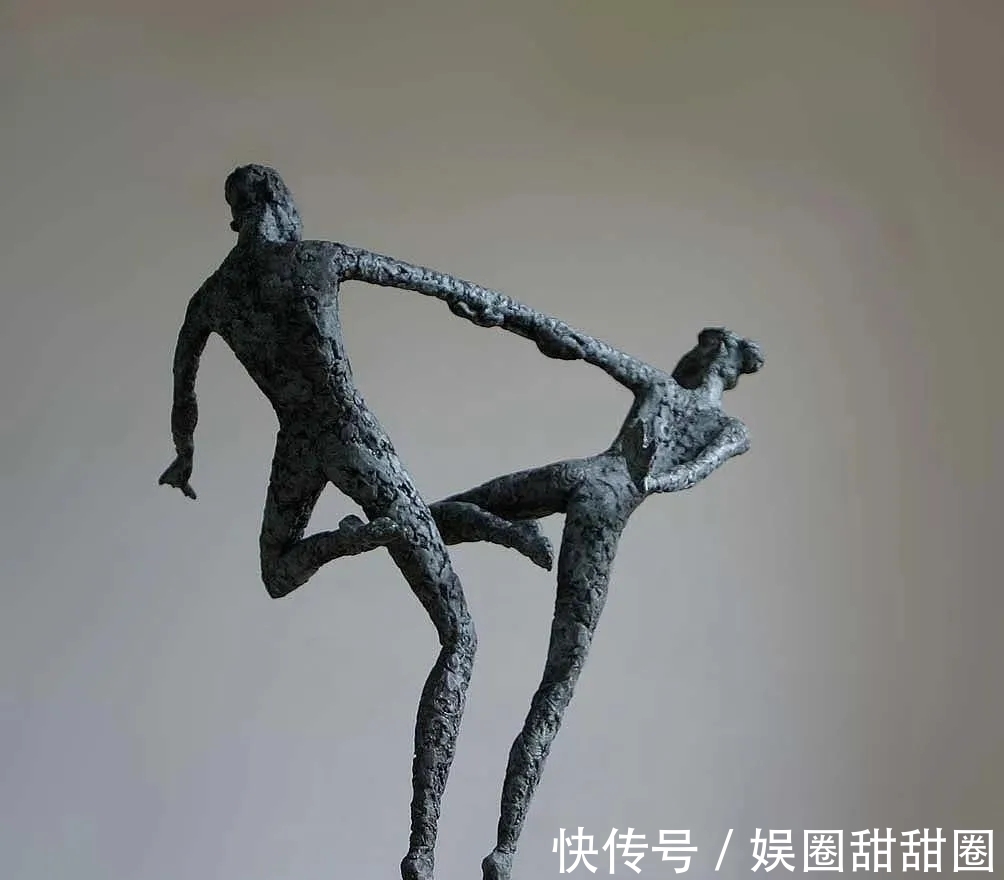 Quinn!Bob Quinn 和他的表现主义雕塑