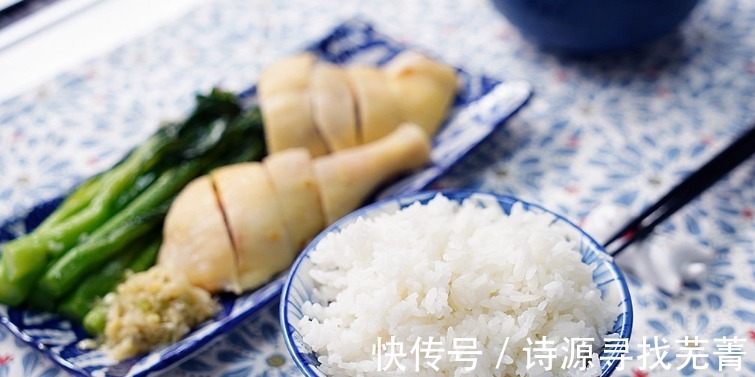 好吃|煮米饭不要只加水煮,记住“2放1窍门”,米饭软糯香甜,粒粒分明!