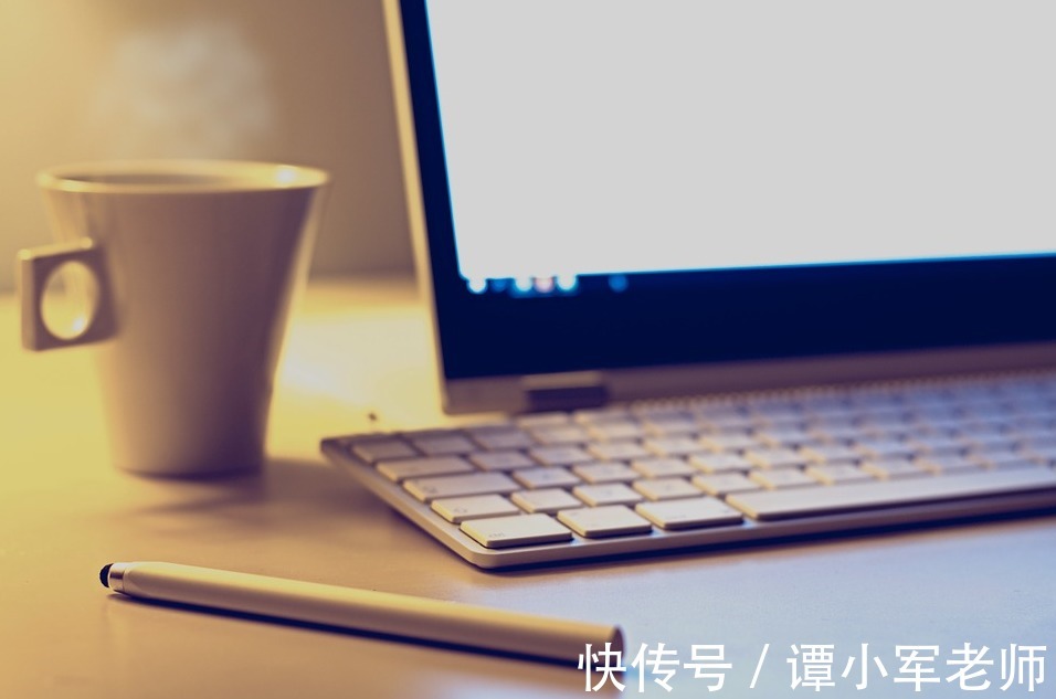 工作时间|居家瘦减肥:入职场3年,是过劳肥高发期!你的职业危险吗?