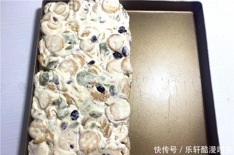 过年别买糖,教你做网红雪花酥,又酥又香好吃到爆,10分钟搞定