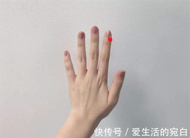 穴位|手上有个“排便区”,没事按揉三分钟,润肠通便,便秘悄悄走