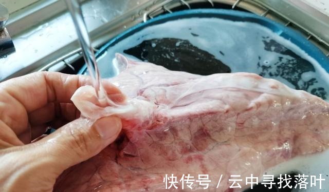 润肺|咳嗽了大半个月,竟被这一碗治好了!适合全家养生润肺的必备靓汤!