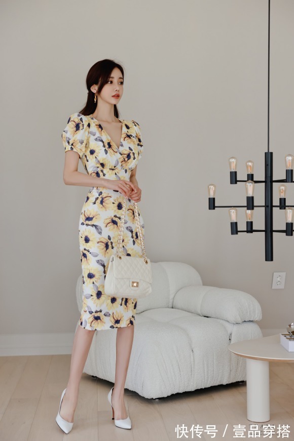 盛夏尼斯南法名媛|女神孙允珠时尚搭配:盛夏尼斯南法名媛向日葵长裙