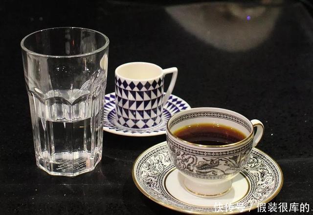 咖啡|手冲咖啡高手都在''玩水''