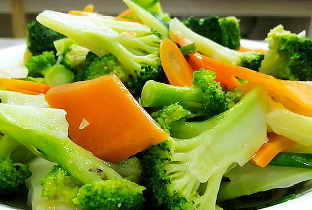 小蛮腰|刚毕业18岁孩子不想被人嘲笑肥婆,多吃燃脂菜,瘦身10斤变身女神