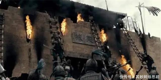 瓮城#古代城门都是木门,为何士兵攻城不用火烧?其实原因很简单