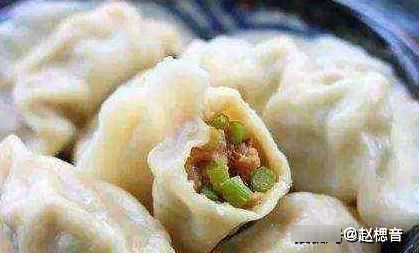 肖尔|此饺子我是头一次吃,鲜香味美不油腻,刚出锅我连吃40个不过瘾