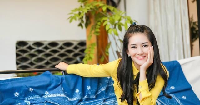 主持人 谢娜四个字暗示退出《快本》,多种迹象表明,只是为了逃避法律