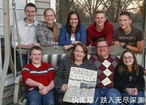 妈妈|当年美国妈妈不顾医生劝阻,非要冒险生下7胞胎,如今怎样了?