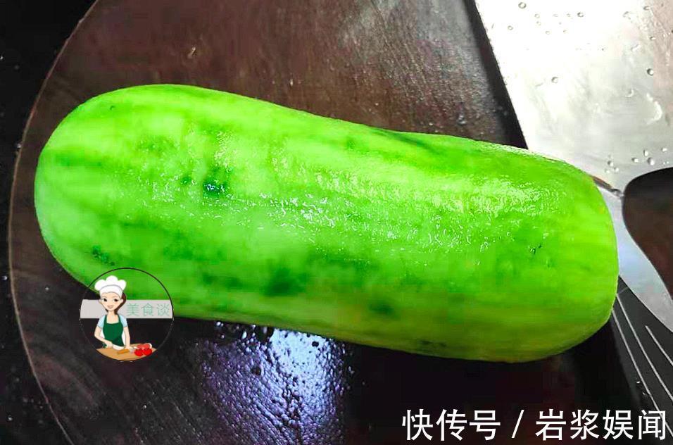 泡软|立秋后,最该吃的不是黄瓜,而是此,生津润燥,加料简单一炒真香
