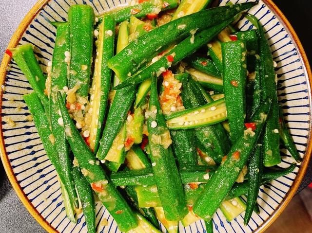 清炒西洋菜|美食家常菜推荐：麻辣鸡尖，凉拌秋葵，清炒西洋菜，做法特别简单