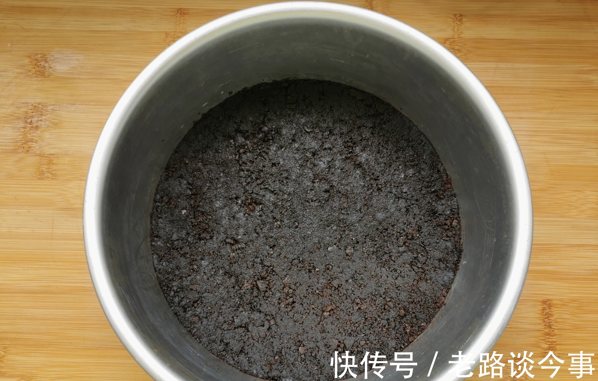 慕斯糊|不用烤箱，不用面粉，教你做慕斯蛋糕，细腻丝滑，入口即化