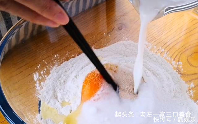 玉米面别蒸馒头了，教你秘制新吃法，不用烤不用烙，出锅比吃肉香