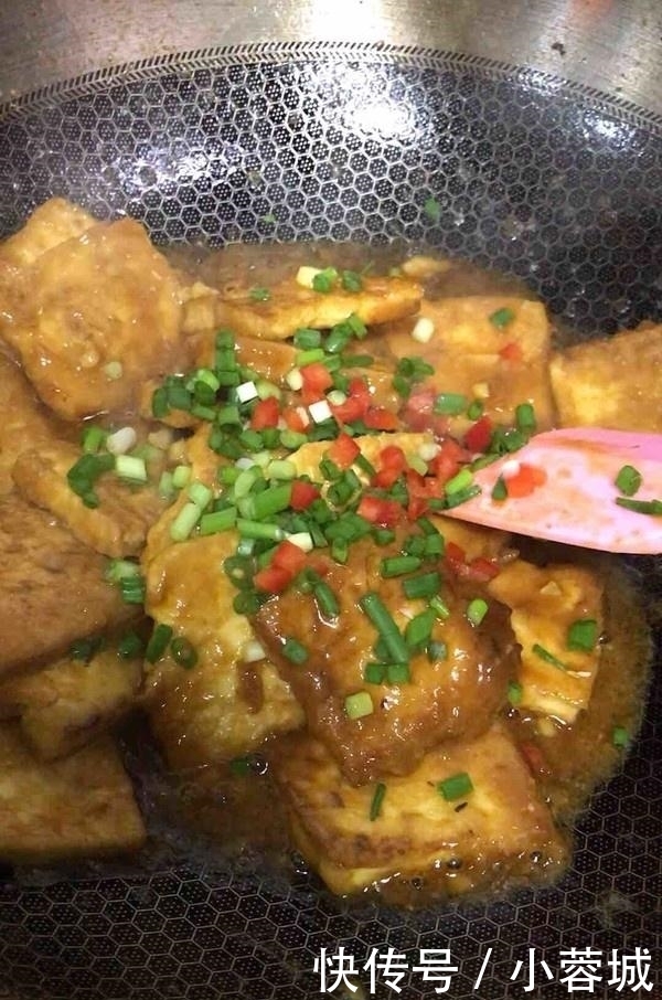 孩子隔三差五就馋这菜，比吃钙片强，大脑更聪明，个头蹭蹭蹿