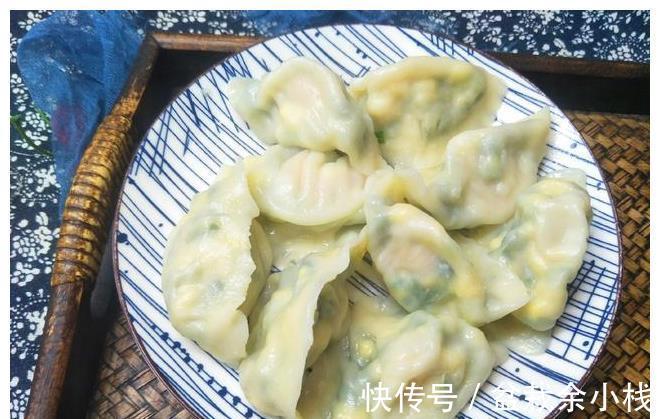 诀窍|包三鲜馅饺子时，想要不破皮不露馅，教你小诀窍，饺子好吃不出汤