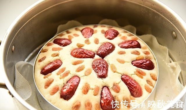 面粉|小米新吃法，加入面粉一搅拌，锅中蒸一蒸，比面包还要松软