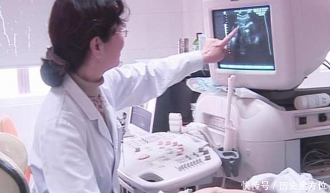 小丽|“头胎是来报恩的,要生下来”,医生为何力保头胎?很多人不懂