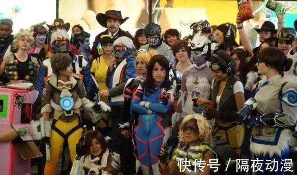 纽约漫展|“包场”纽约漫展的米哈游,让《原神》比肩《鬼灭之刃》