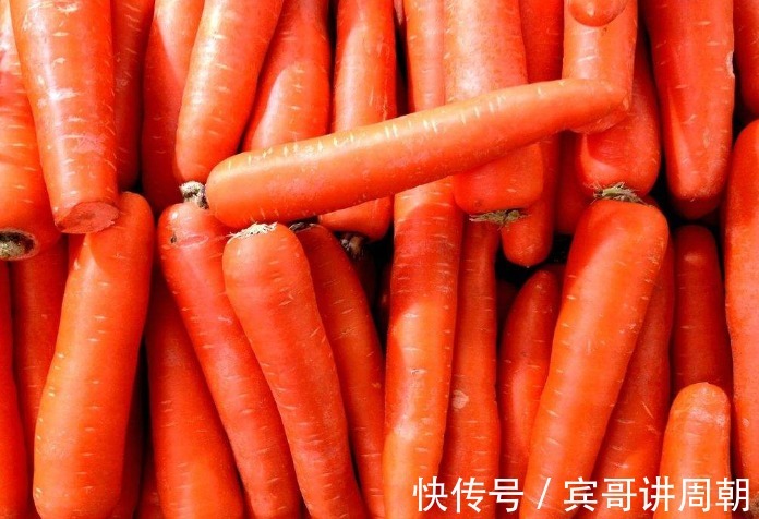 胡萝卜小米粥|胡萝卜配此物一起煮，胃舒服了，大肚子平了，视力也越来越好！