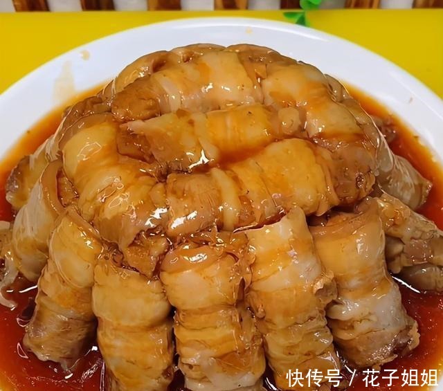 东北特色酸菜扣肉,多这加一步,酸菜软烂入味,五花肉香而不腻