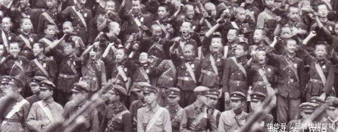 飞行员|日本逼学生造飞机,生产的全是劣品:曲线杀日军飞行员?