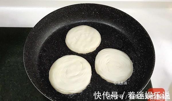 朋友圈|1个女人的精致晚餐，悄悄走红朋友圈人到中年优雅是一种态度！