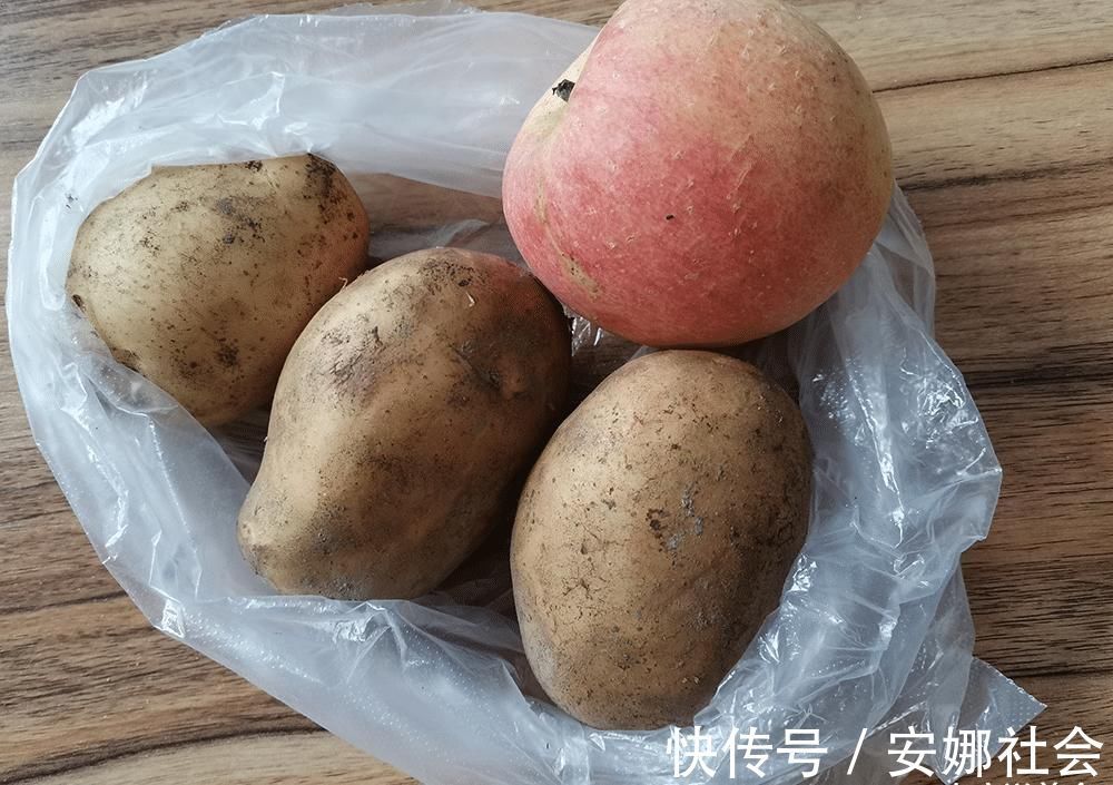 发芽|保存土豆的方法竟然这么简单，只需一招，土豆放一年也不变质发芽
