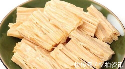 泡腐竹，不要只用清水，教你一个方法，特省时，腐竹好吃有嚼劲