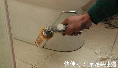 黄曲霉毒素|藏在卫生间里这个东西，可能滋生黄曲霉毒素，家里有最好处理！